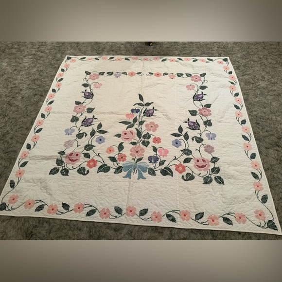 Large vintage hand made cross stitch floral quilt blanket shabby chic flower